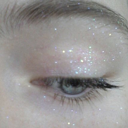 alternative-eye-fashion-glitter-Favim.com-3751606.jpg