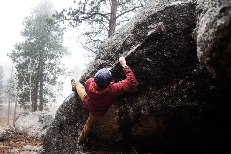 Black-Hills-Bouldering-15.jpg