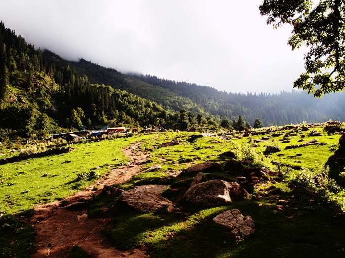 Hiking-in-Kasol.jpg