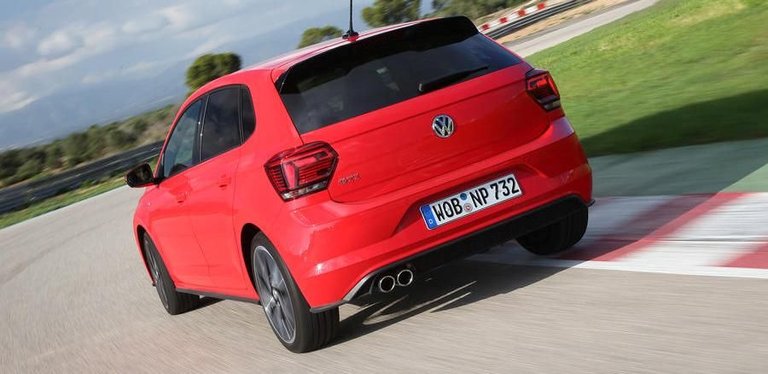 volkswagen-polo-gti-rear-on-the-track.jpg