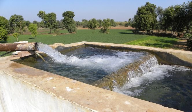 Agriculture-tubewell-water.jpg