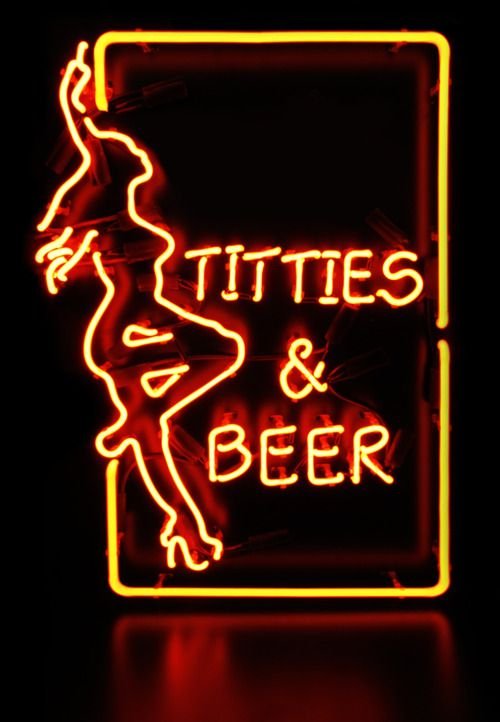 6a560c5726a43809e9c96c212d494aa9--beer-humor-neon-lighting.jpg