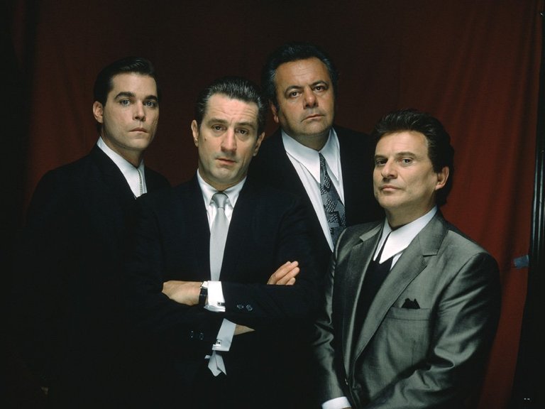 goodfellas-1990-ray-liotta-robert-de-niro-joe-pesci-1000x750.jpg