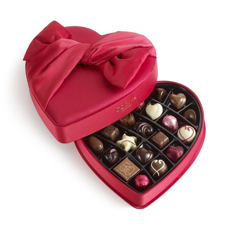 Godiva-chocolate-heart-box.jpg