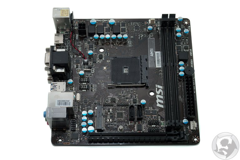 msi-am1i-motherboard_pcb.jpg