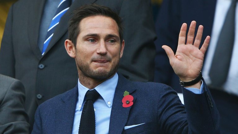 lampard suit.jpg