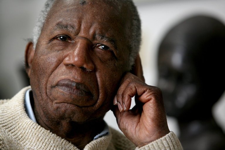 Achebe.jpg