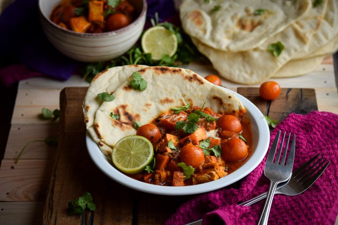 Indian Red Coconut Chicken Curry with Homemade Pitas (8).jpg