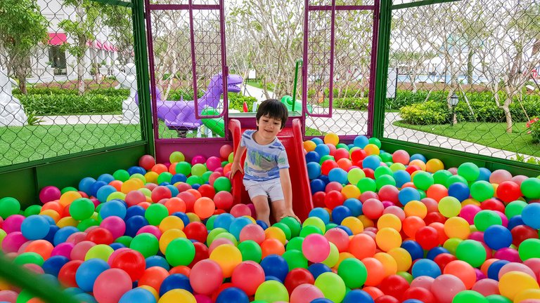 Vinpearl Phu Quoc playground 1.jpg