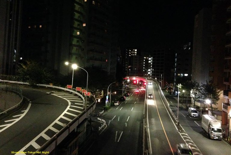 midnight highway tokyo.jpg