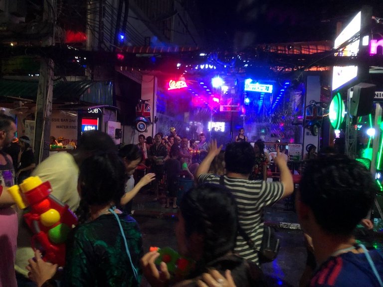 songkran night(17).jpg