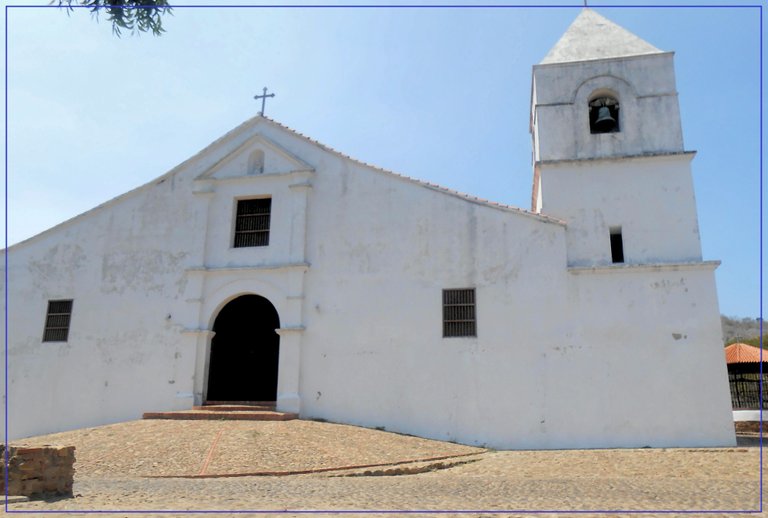 iglesia_pto_piritu1.jpg