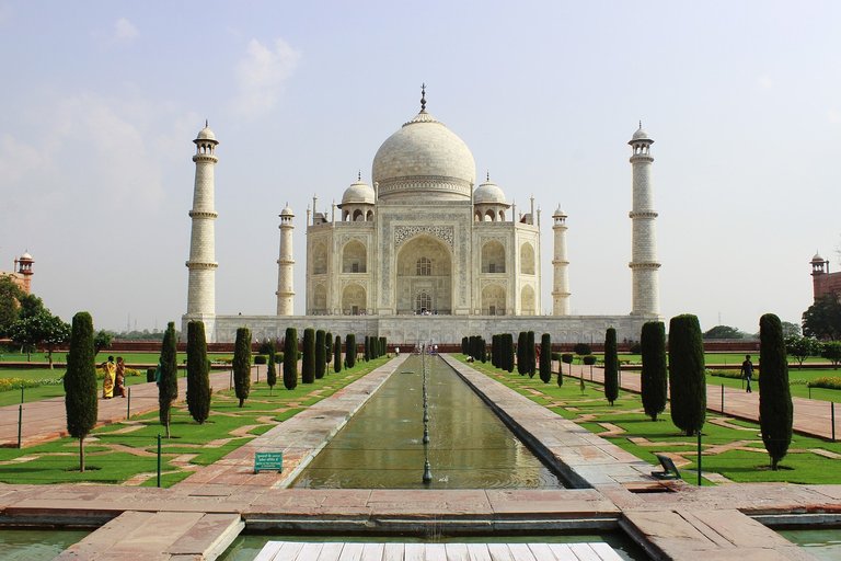 taj-mahal-1009262_1280.jpg