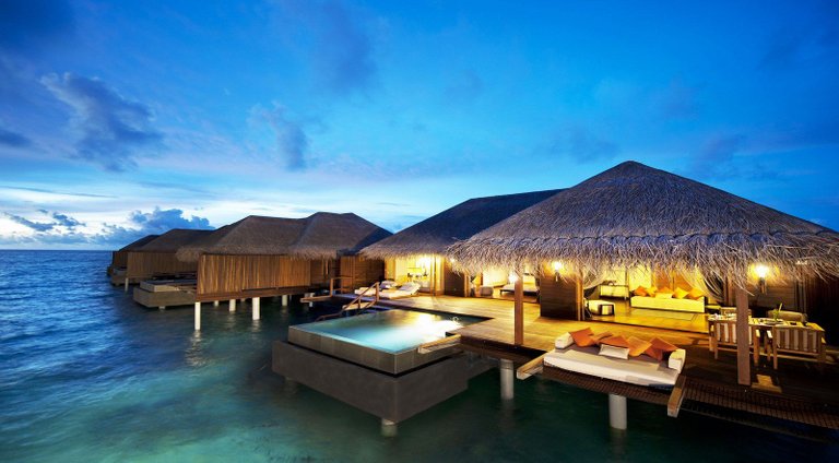 maldives_luxury_resort.jpg