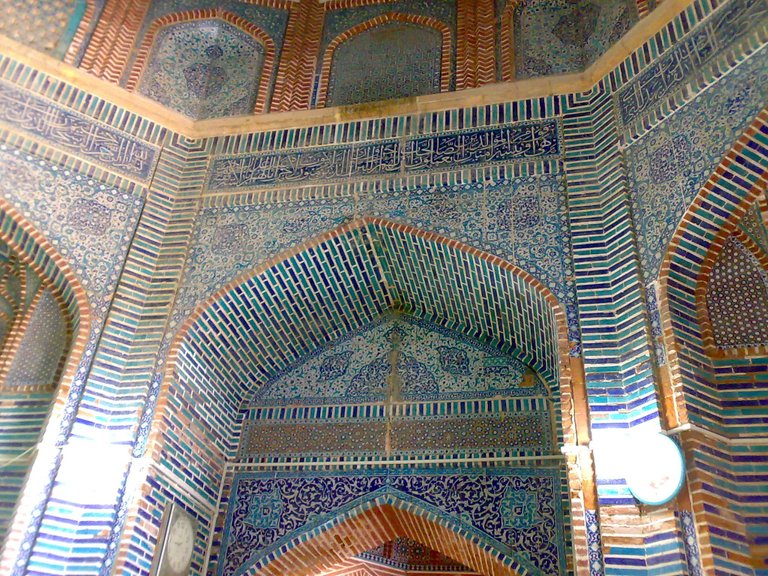 Shah_Jahan_Mosque_Thatta_Sindh_Pakistan_5.jpg