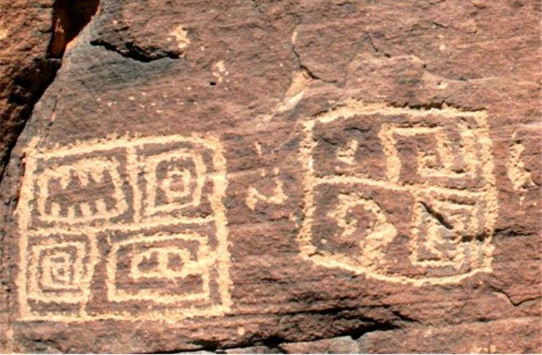 Arizona-cartouche-petroglyphs.jpg