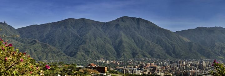 1-avila-panorama-077-rec-110x40-hdr-720px.jpg