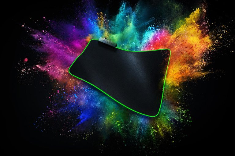 razer-goliathus-soft-mouse-mat-gallery-02.jpg