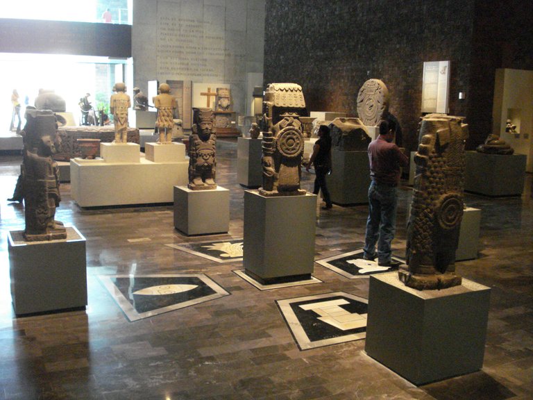 Day Tour2 - Anthropology Museum13.JPG