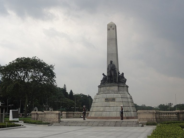 Rizal Park.jpg