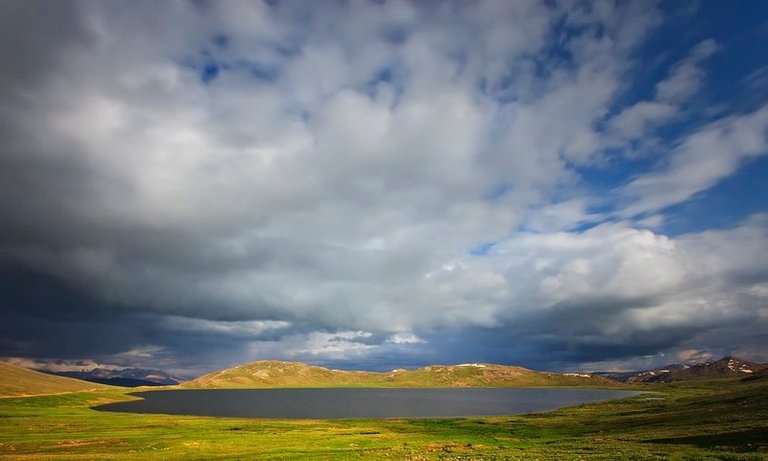 Deosai Plains 2.jpg