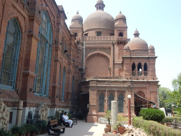 Lahore museum