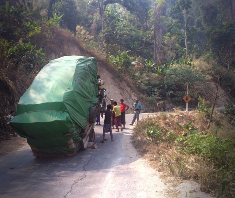 truck-load-burma.jpg