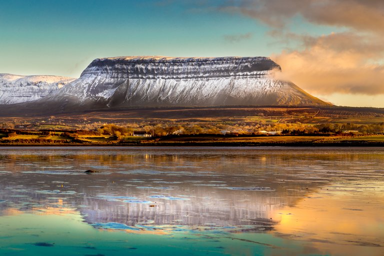 Benbulben landscape Ireland.jpg