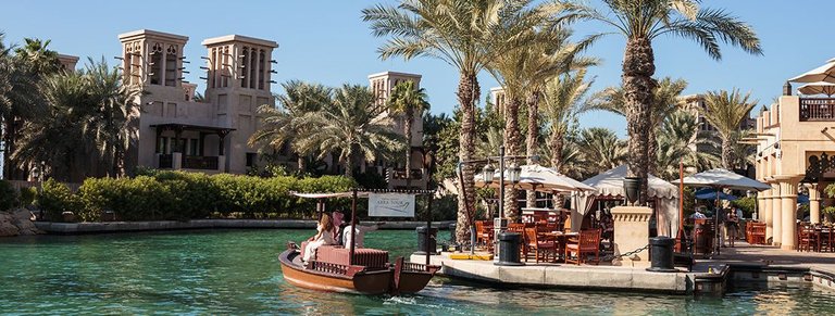 Madinat-Jumeirah-02-1110px.jpg