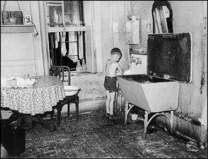 tenement life2.jpg