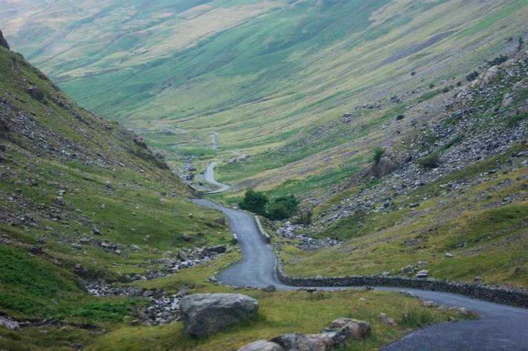 the-lake-district-england-honister-pass-1024x681.jpg