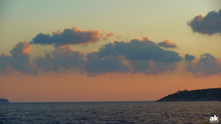 Heraklion Port Breakwater.jpg