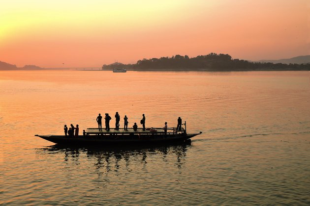 brahmaputra-river-tips.jpg