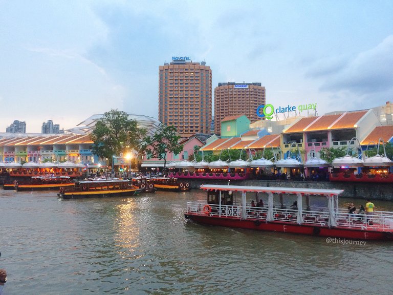 clarke quay.JPG