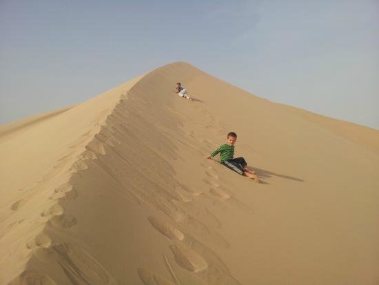 singing-sand-dunes.jpg