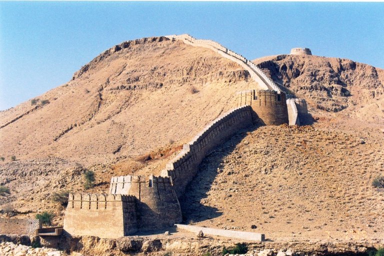 Ranikot Fort.jpg