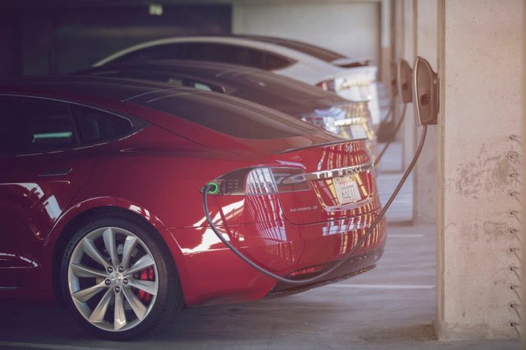 ParkingGarage_Charging-800x533.jpg