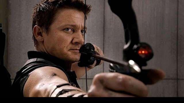 672140-661665-jeremy-renner-hawkeye.jpg