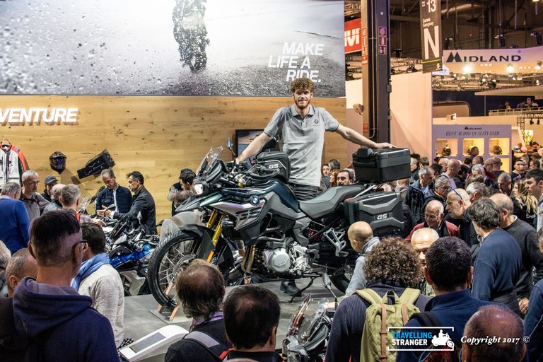 F850GS in the crowd.jpg