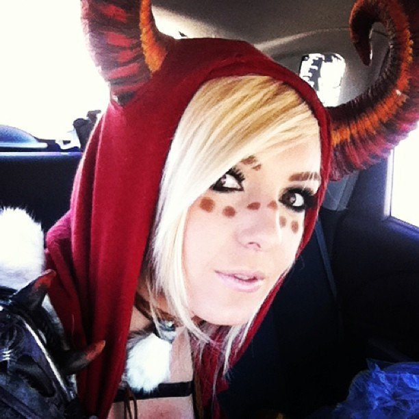 Demon-Hunter-jessica-nigri-34746936-612-612.jpg