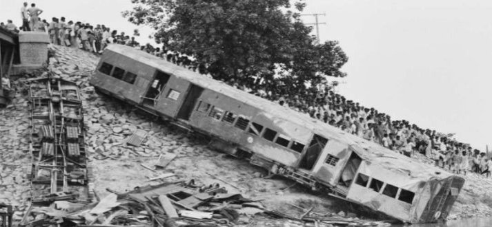 bihar train accident.jpg