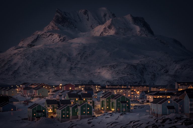 nuuk-city-lights-6.jpg