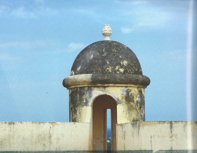 Garita de Vigilancia Castillo San Antonio de la Eminencia.jpg