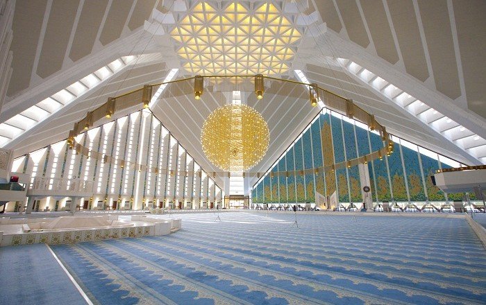 6-Faisal-Mosque-700x440.jpg