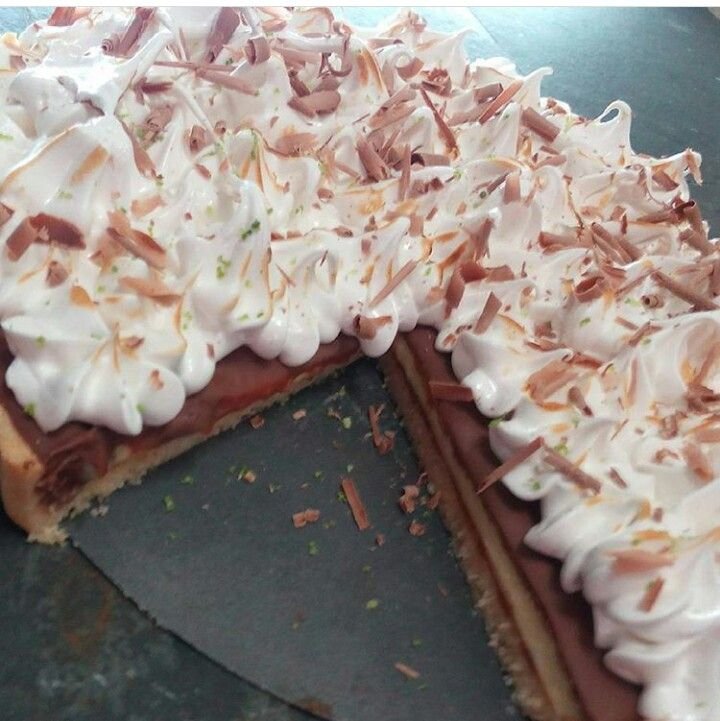 Pie de limon con cerbertura de chocolate.JPG