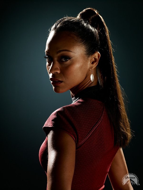 Saldana_Uhura-zoe-saldanas-uhura-13963724-1088-1450.jpg