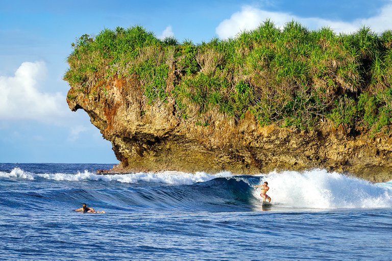 siargao-surfing-rock-island-XL.jpg