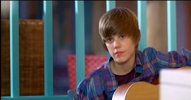 Justin Bieber - One Less Lonely Girl.JPG