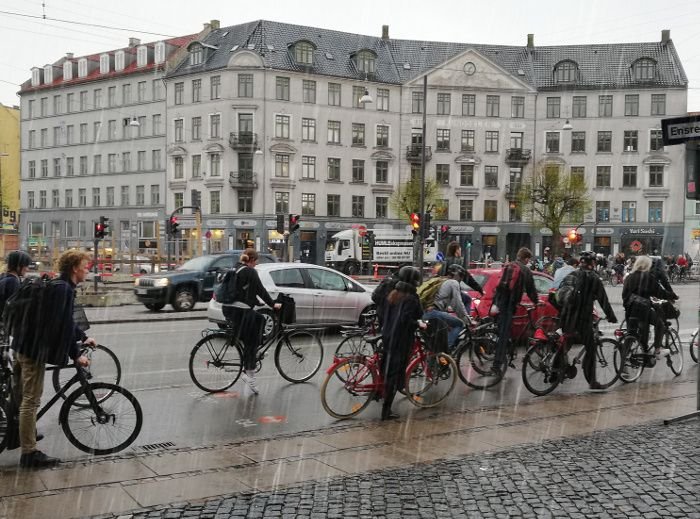 cykler_i_regn_2.jpg