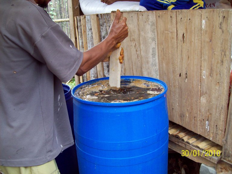 proses-fermentasi-bio-urine.jpg